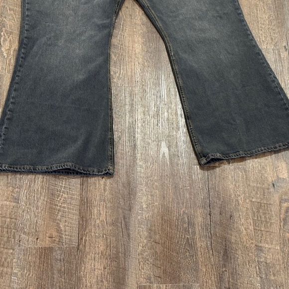 BDG Urban Outfitters Low Rise Jeans Women’s 40 Dark Wash Denim NEW - Picture 7 of 8